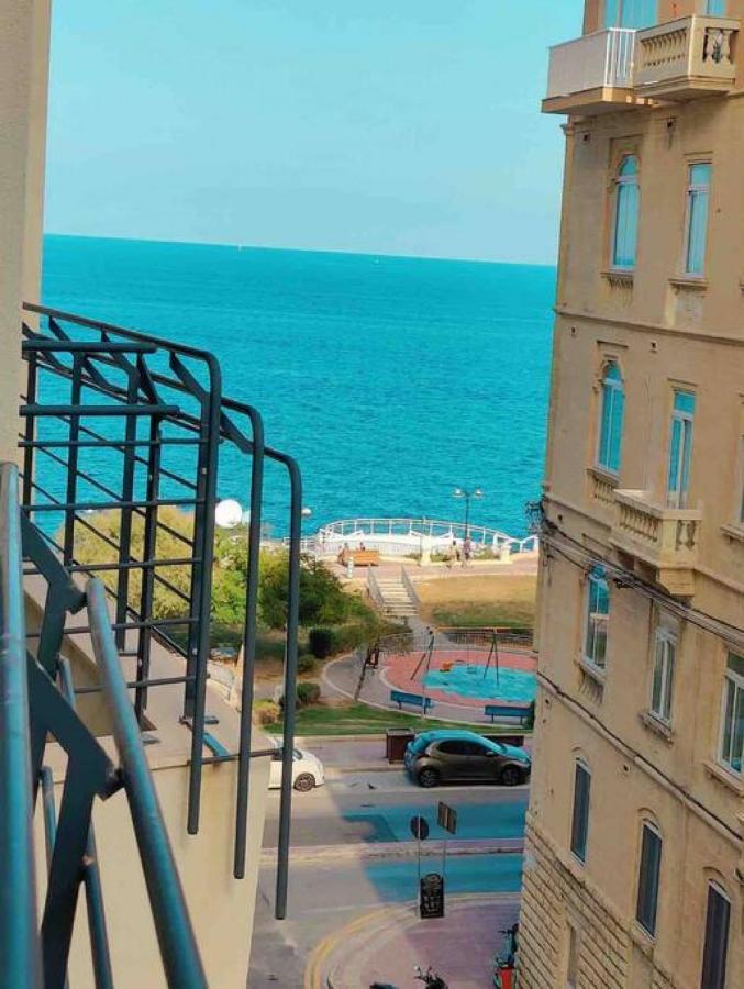 Seaview Apartment Sliema